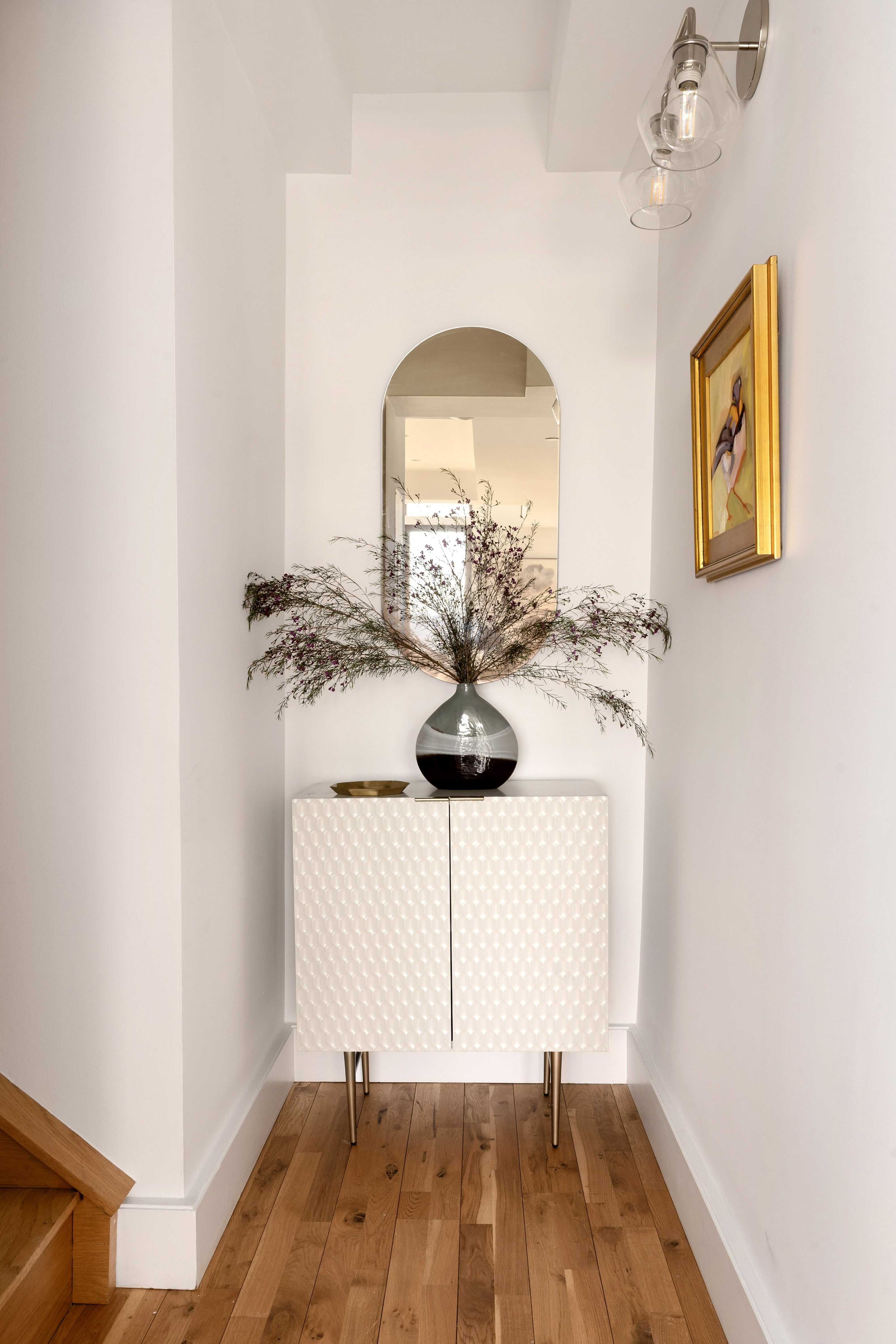 360 Furman Street, Unit 1041/1042 Brooklyn, NY 11201 - Photo 7 of 30 a vase of flowers sitting on a table
