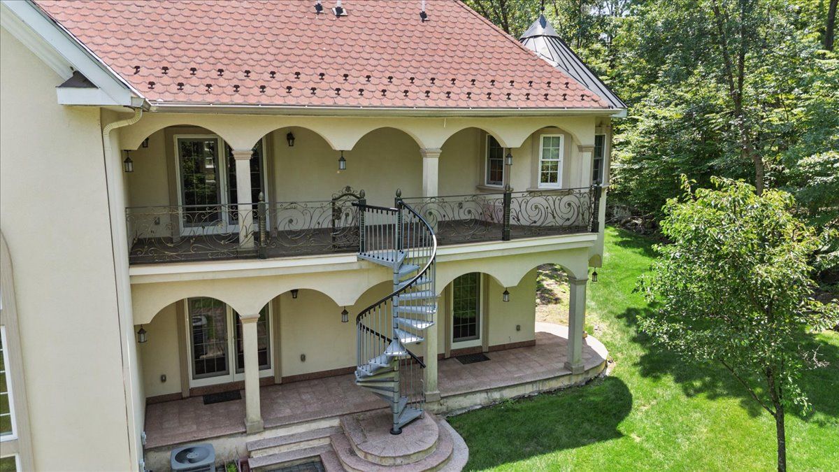 $3,945,000 | 115 Skyline Drive, Watchung, NJ 07069