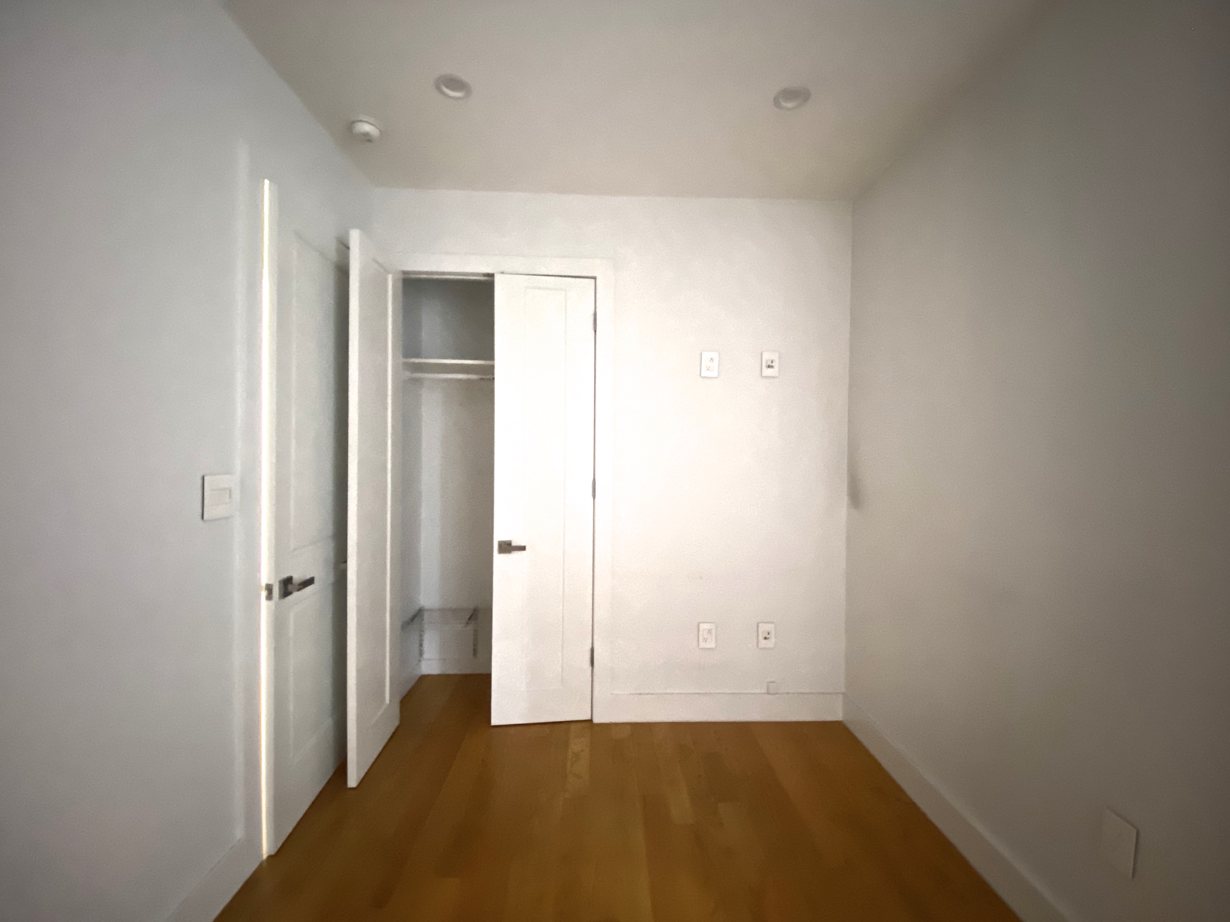 211 8th Avenue, Unit 3B Brooklyn, NY 11215 - Photo 10 of 13 an empty room with closet
