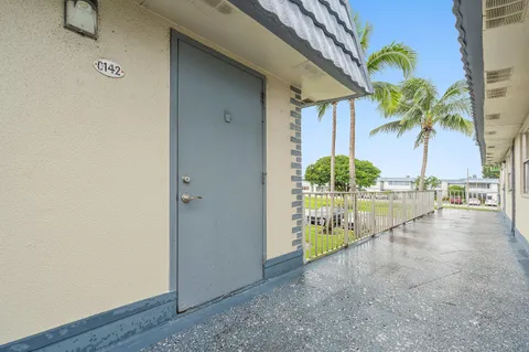 $89,000 | 142 Brittany Terrace, Delray Beach, FL 33446