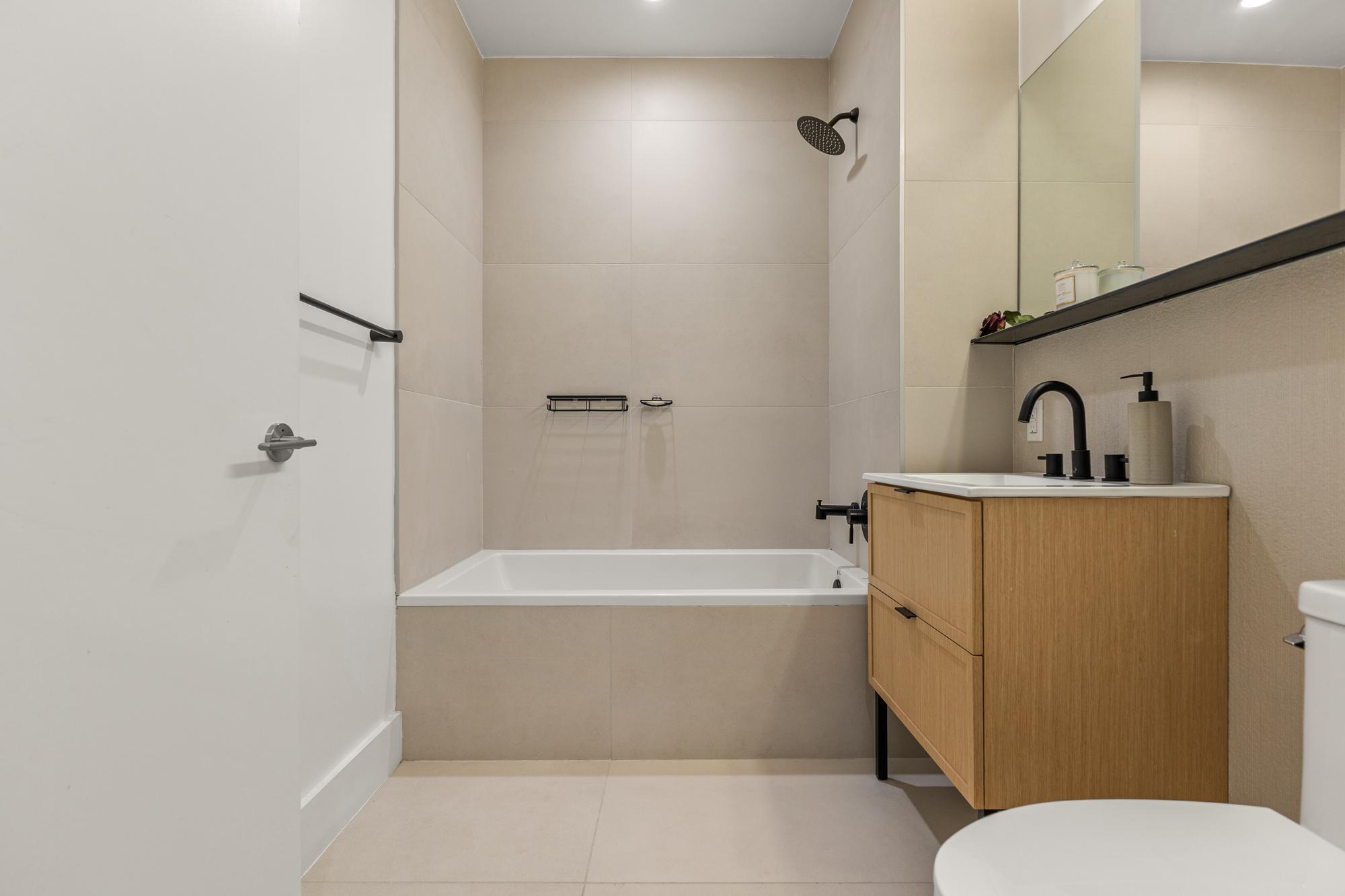 323 Lenox Road, Unit 2C Brooklyn, NY 11226 - Photo 9 of 17