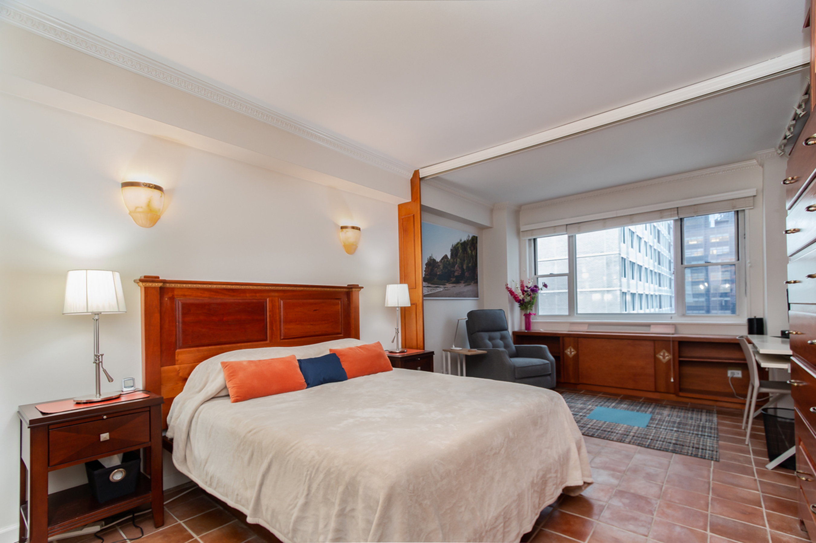 100 West 57th Street, Unit 19N Manhattan, NY 10019 - Photo 4 of 6