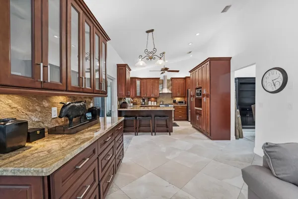 $5,900 | 9600 Northwest 18th Street, Plantation, FL 33322