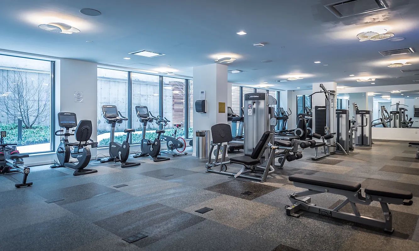 $4,798 | 535 West 43rd Street, Unit S14A | Hell's Kitchen