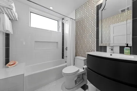 $1,450,000 | 6 Canal Park, Unit 606, Cambridge, MA 02141