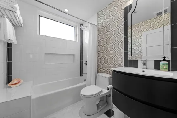$1,450,000 | 6 Canal Park, Unit 606, Cambridge, MA 02141