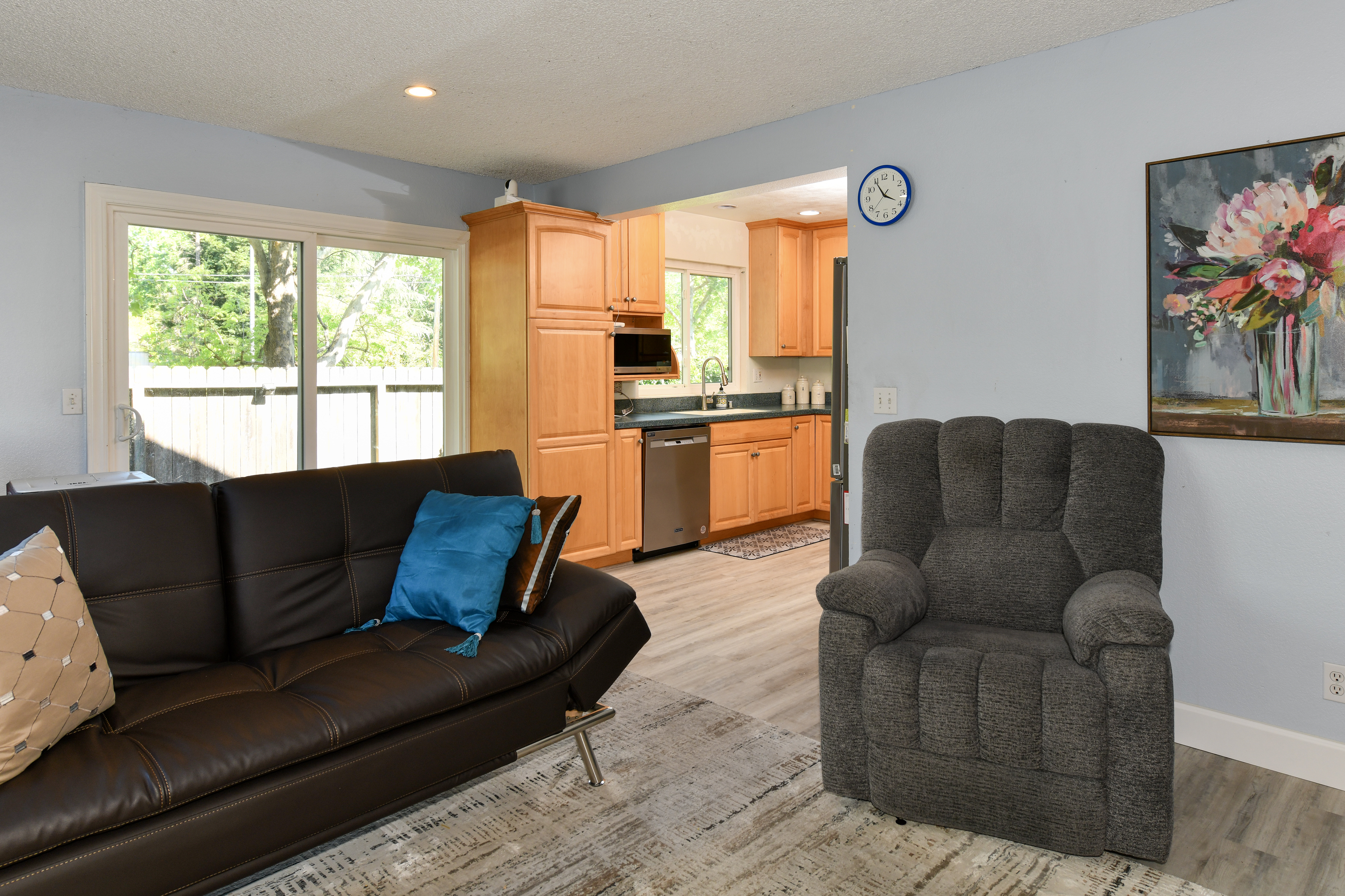 1106 Noyo Place Santa Rosa, CA 95401 - Photo 9 of 27