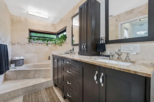 $5,900 | 9600 Northwest 18th Street, Plantation, FL 33322
