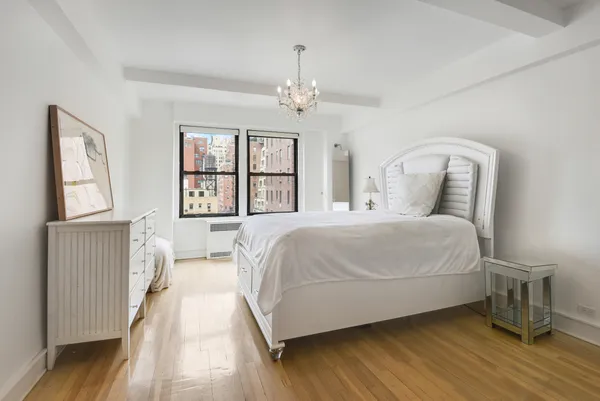 $1,250,000 | 205 East 78th Street, Unit 12C | Upper East Side
