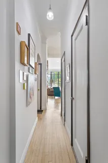 $1,345,000 | 11 West 81st Street, Unit 2B | Upper West Side