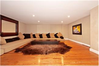 130 Barrow Street, Unit 302 Manhattan, NY 10014 - Photo 4 of 10