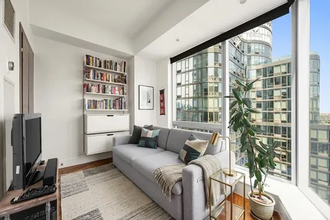 $1,295,000 | 150 Myrtle Avenue, Unit 2706 | Downtown Brooklyn