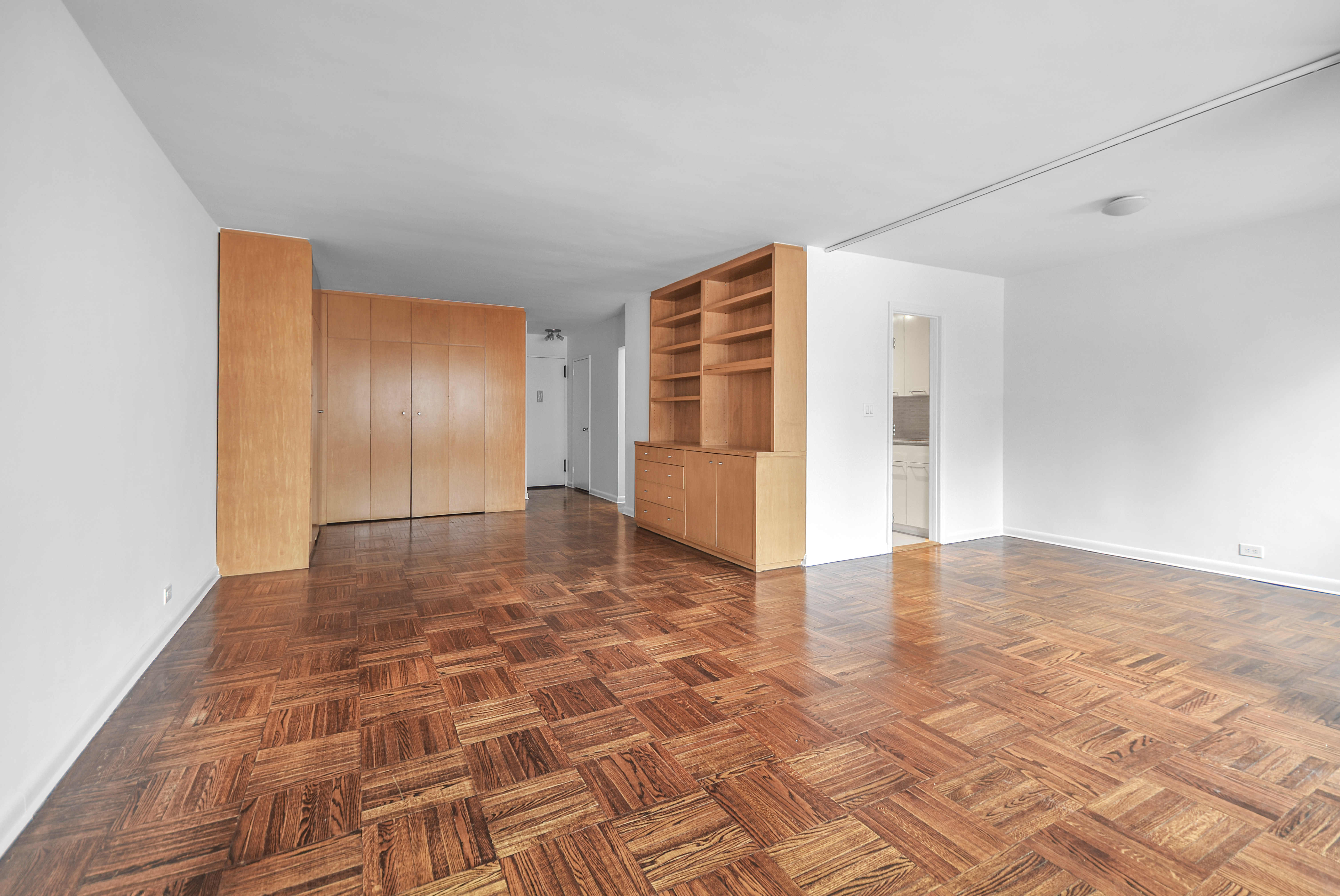 411 East 53rd Street, Unit 12K Manhattan, NY 10022 - Photo 4 of 10