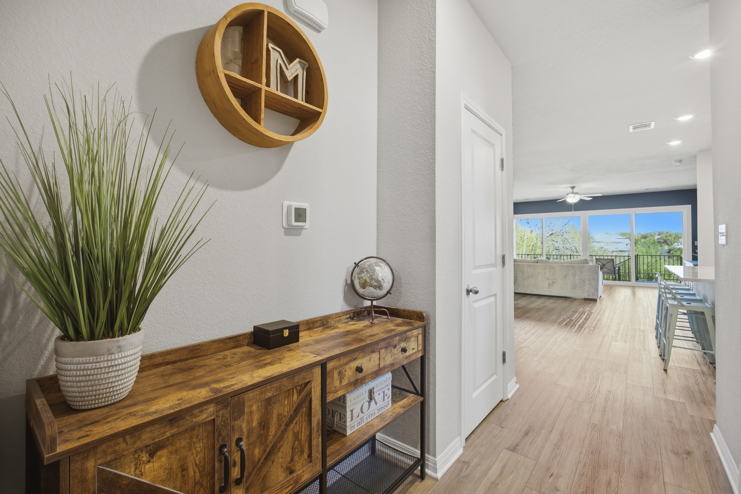 904 View Drive Georgetown, TX 78628 - Photo 2 of 40