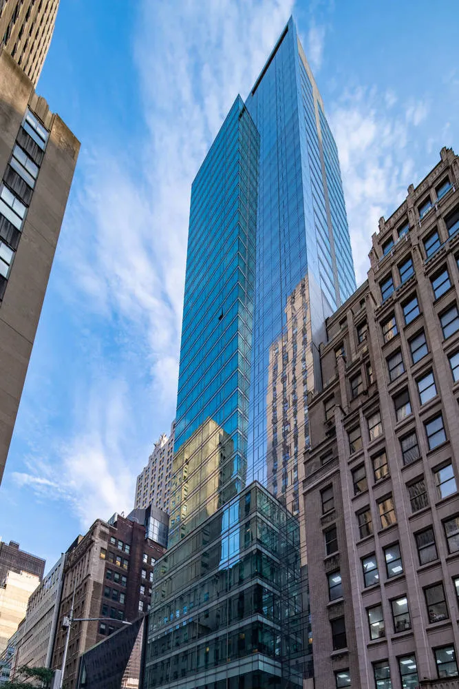 $1,125,000 | 18 West 48th Street, Unit 10E | Midtown Central