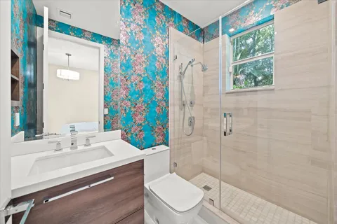 $4,200,000 | 5700 Southwest 86th Street, Miami, FL 33143