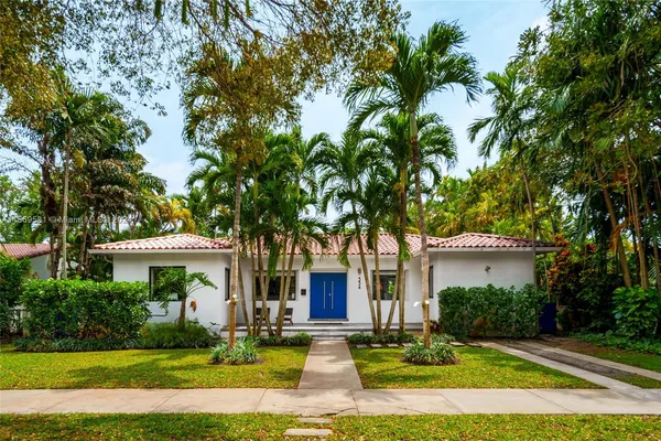 $9,250 | 334 Northeast 100th Street, Miami Shores, FL 33138
