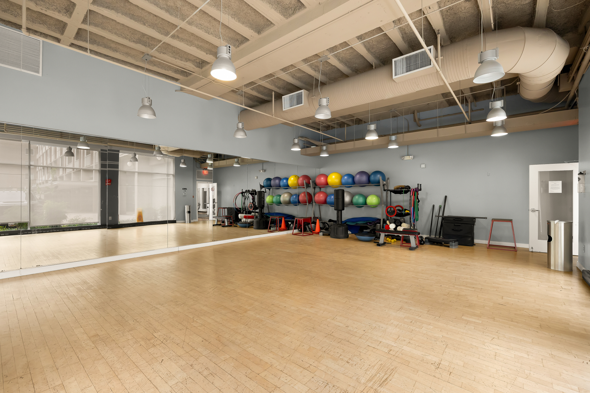 350 G Street Southwest, Unit N323 Washington, DC 20024 - Photo 20 of 22