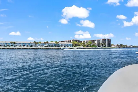 $1,750,000 | 1102 Highland Beach Drive, Unit 2W, Highland Beach, FL 33487