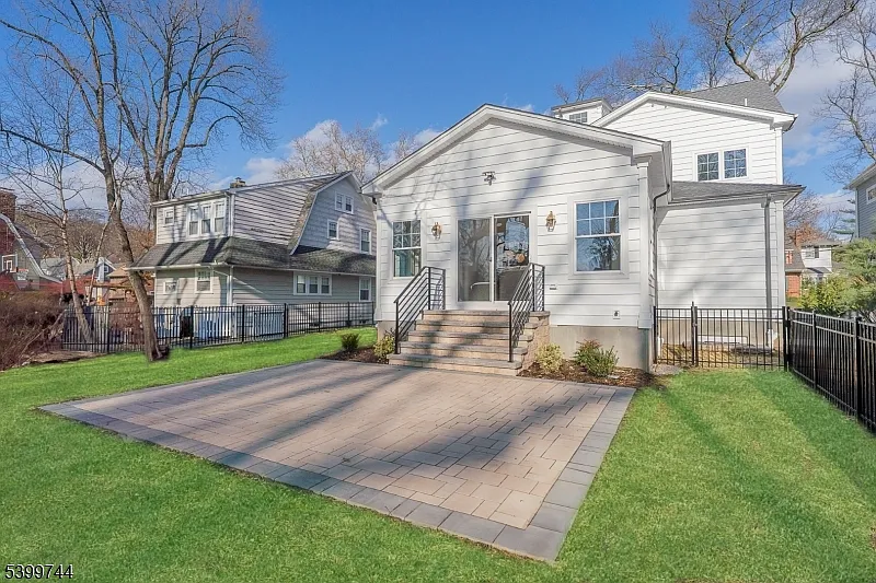 6 Berkeley Road Millburn, NJ 07041 - Photo 45 of 49