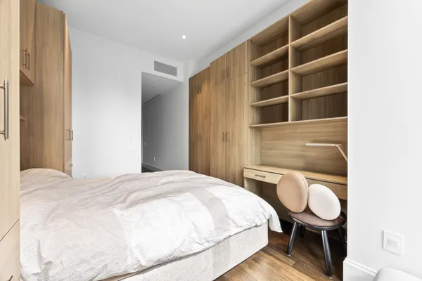 $6,999,000 | 217 West 57th Street, Unit 36D | Midtown Central