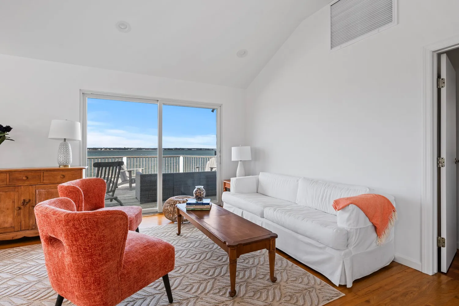 $3,950,000 | 654 A Dune Road, West Hampton Dunes, NY 11978