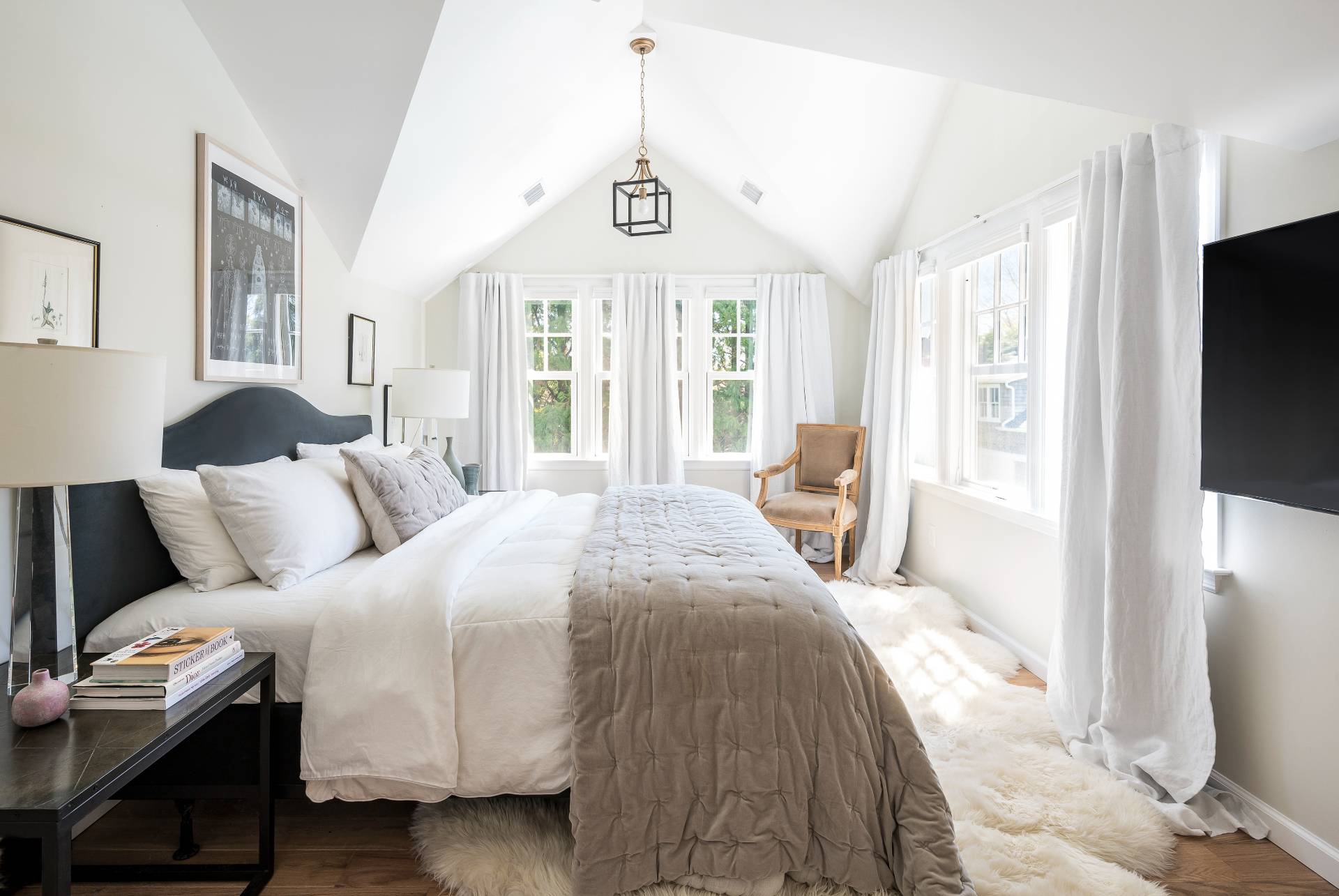 89 Cobb Road Water Mill, NY 11976 - Photo 21 of 48