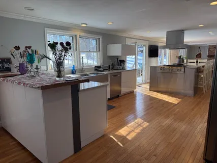 $1,375,000 | 9004 Copenhaver Drive, Potomac, MD 20854