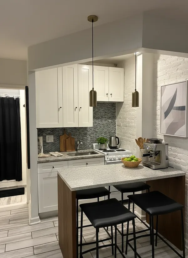 $2,700 | 344 East 61st Street, Unit 3 | Lenox Hill