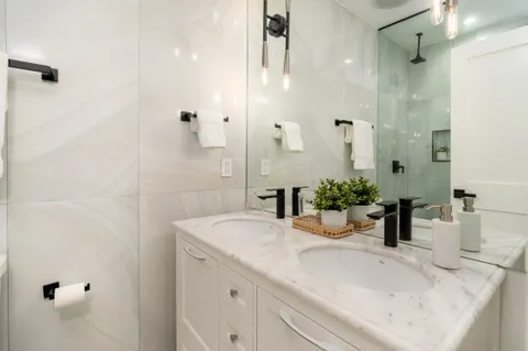 $1,225,000 | 1402 5th Street Northwest, Washington, DC 20001