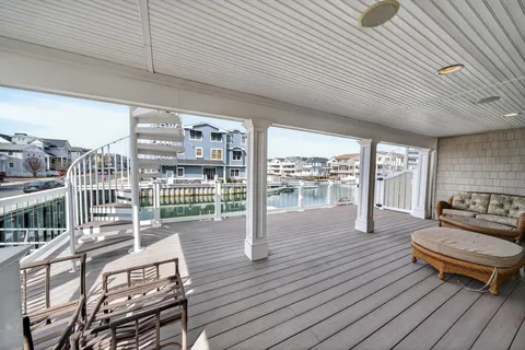 $3,695,000 | 4616 Park Road, Unit SOUTH, Sea Isle City, NJ 08243