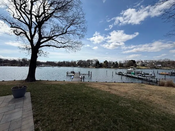 $2,500,000 | 3815 Outrigger Drive, Edgewater, MD 21037