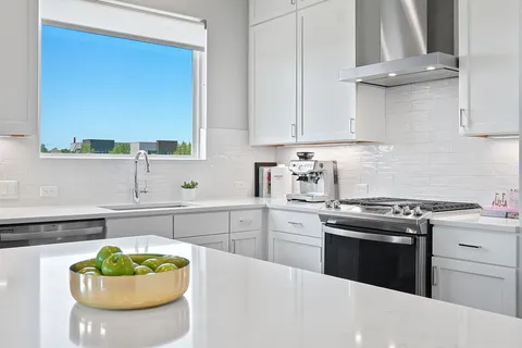 $789,000 | 7905 Floracita Lane, Austin, TX 78735