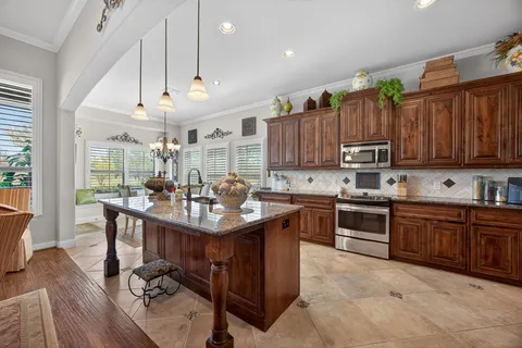 $540,000 | 1108 Burkburnett Drive, Weatherford, TX 76087