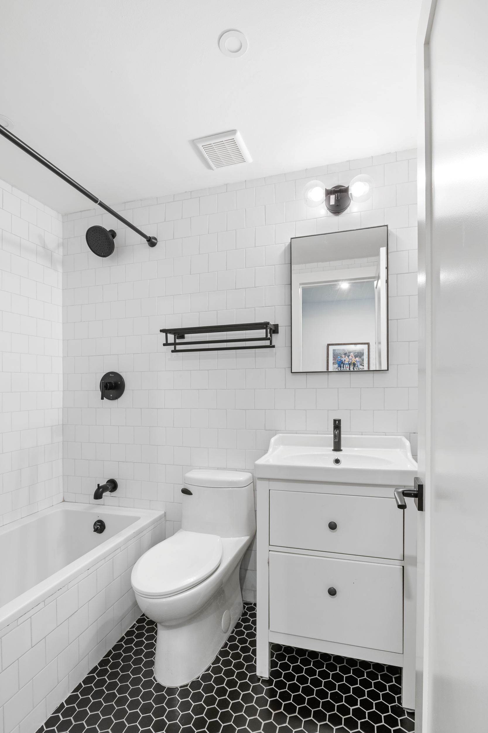 5 Hampton Place, Unit 1 Brooklyn, NY 11213 - Photo 7 of 9