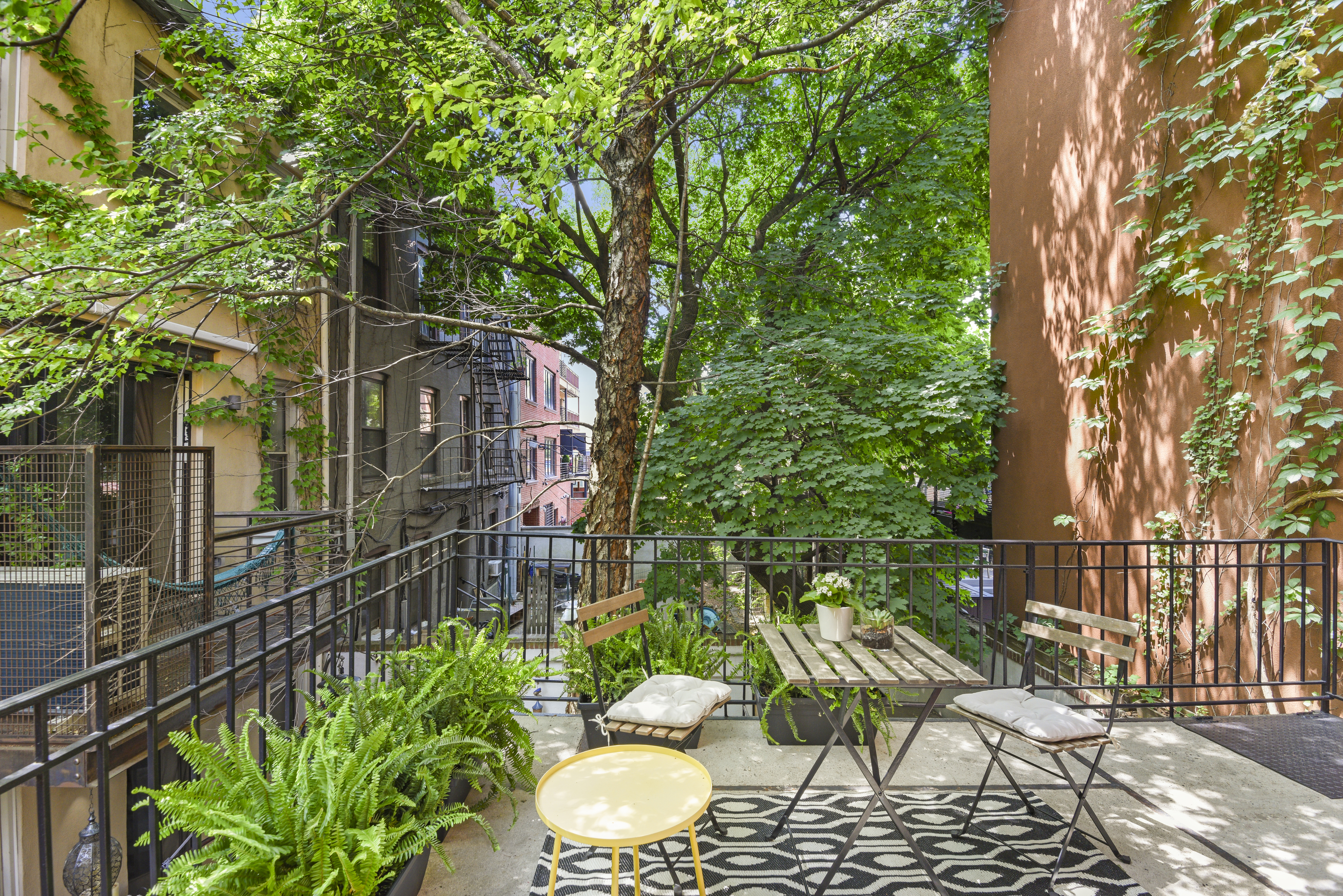 444 Union Street Brooklyn, NY 11231 - Photo 12 of 13 a view of a chairs and table in backyard