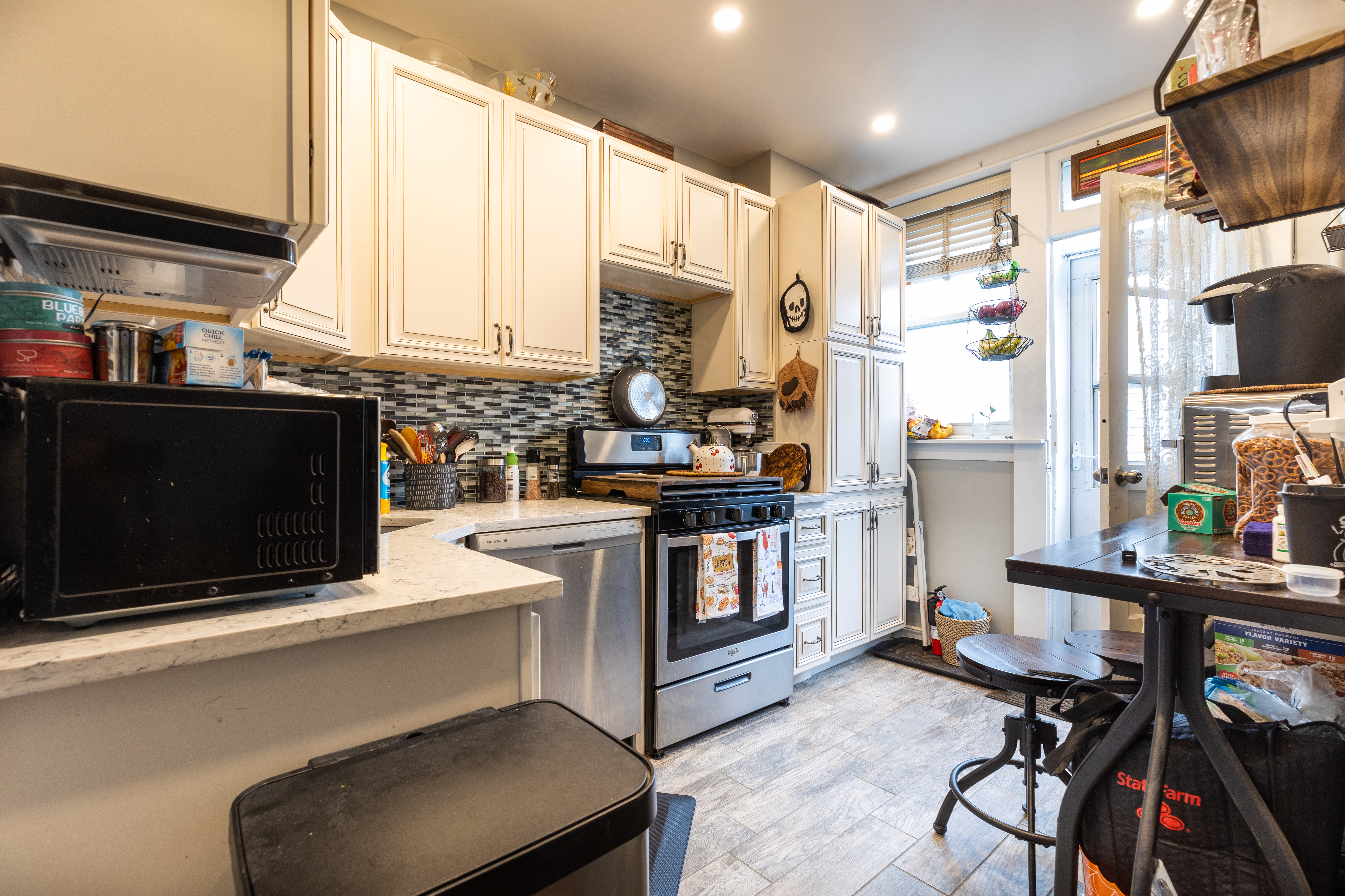 71-63 71st Place Queens, NY 11385 - Photo 7 of 28