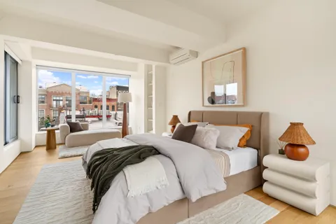$2,499,000 | 142 North 1st Street, Unit PH | Williamsburg