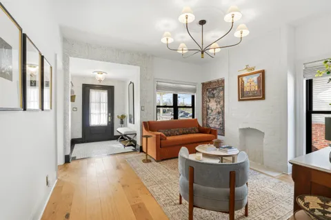 Contact Agent | 77 Donelson Street, Nashville, TN 37210