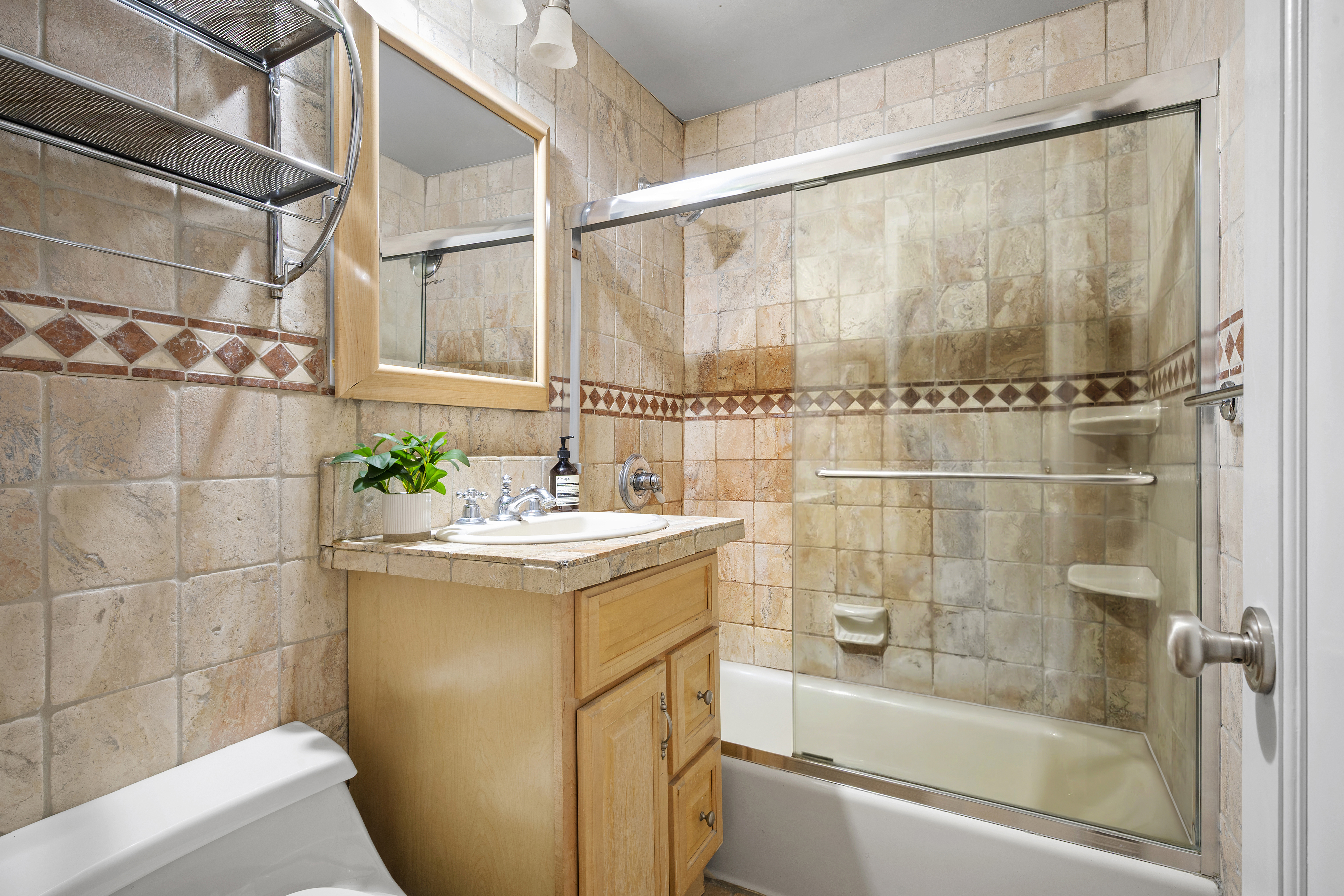 235 West 70th Street, Unit 3FG Manhattan, NY 10023 - Photo 7 of 14