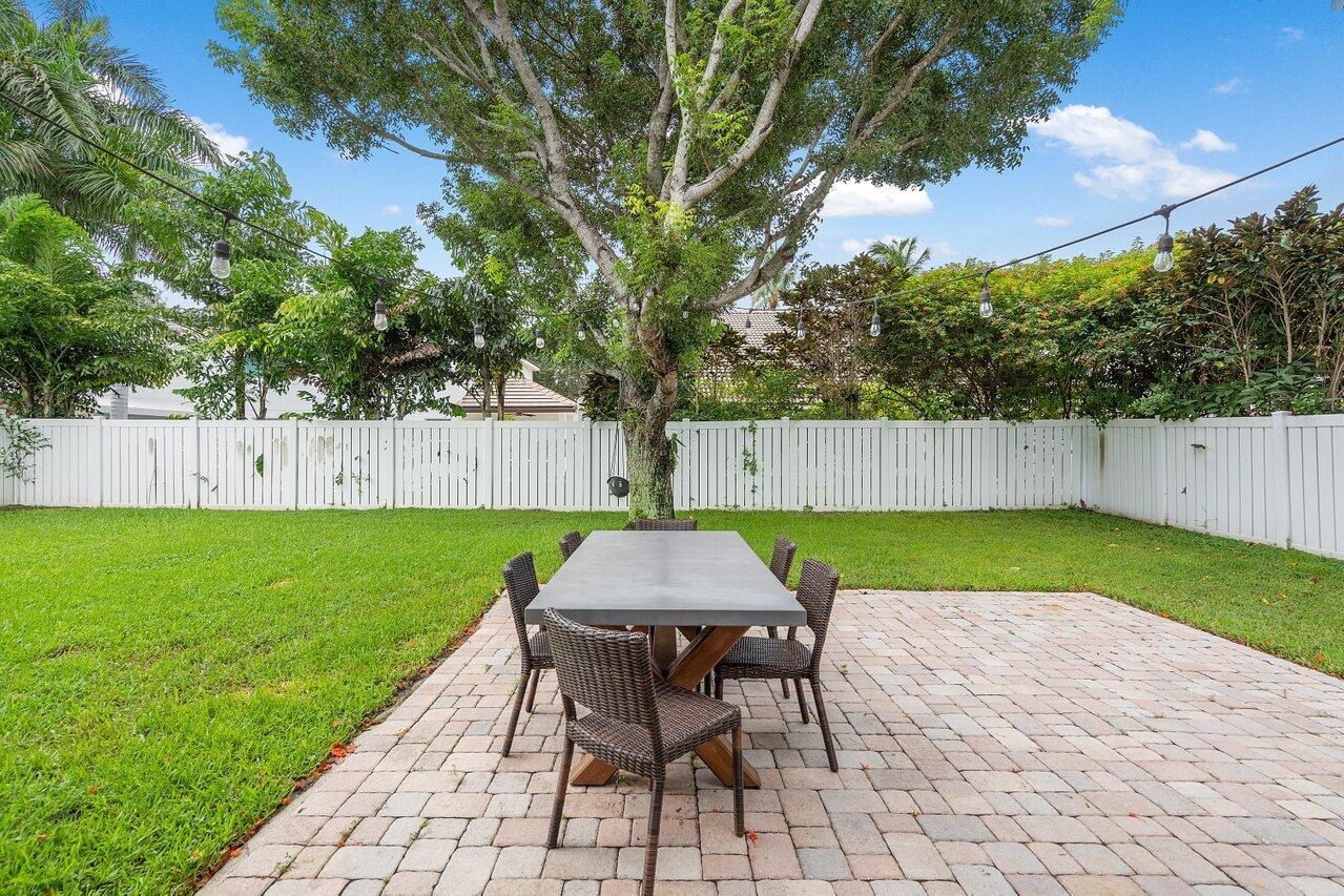 1182 Canoe Point Delray Beach, FL 33444 - Photo 32 of 46 a view of outdoor space and yard