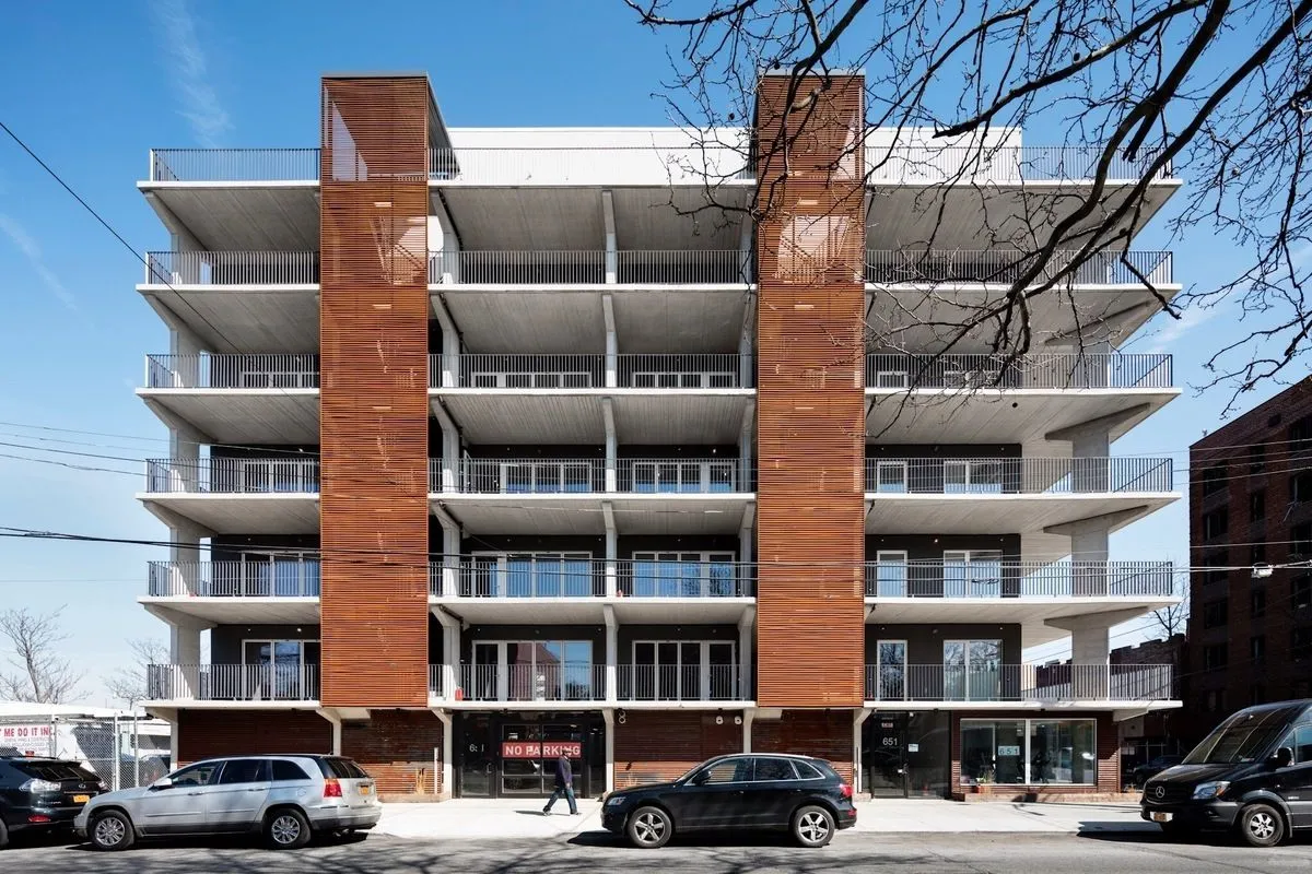 $590,000 | 651 New York Avenue, Unit 306 | Wingate