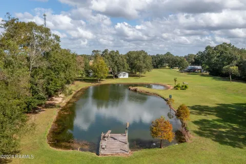 $325,000 | 135 Woodys Lane, Sunset, LA 70584