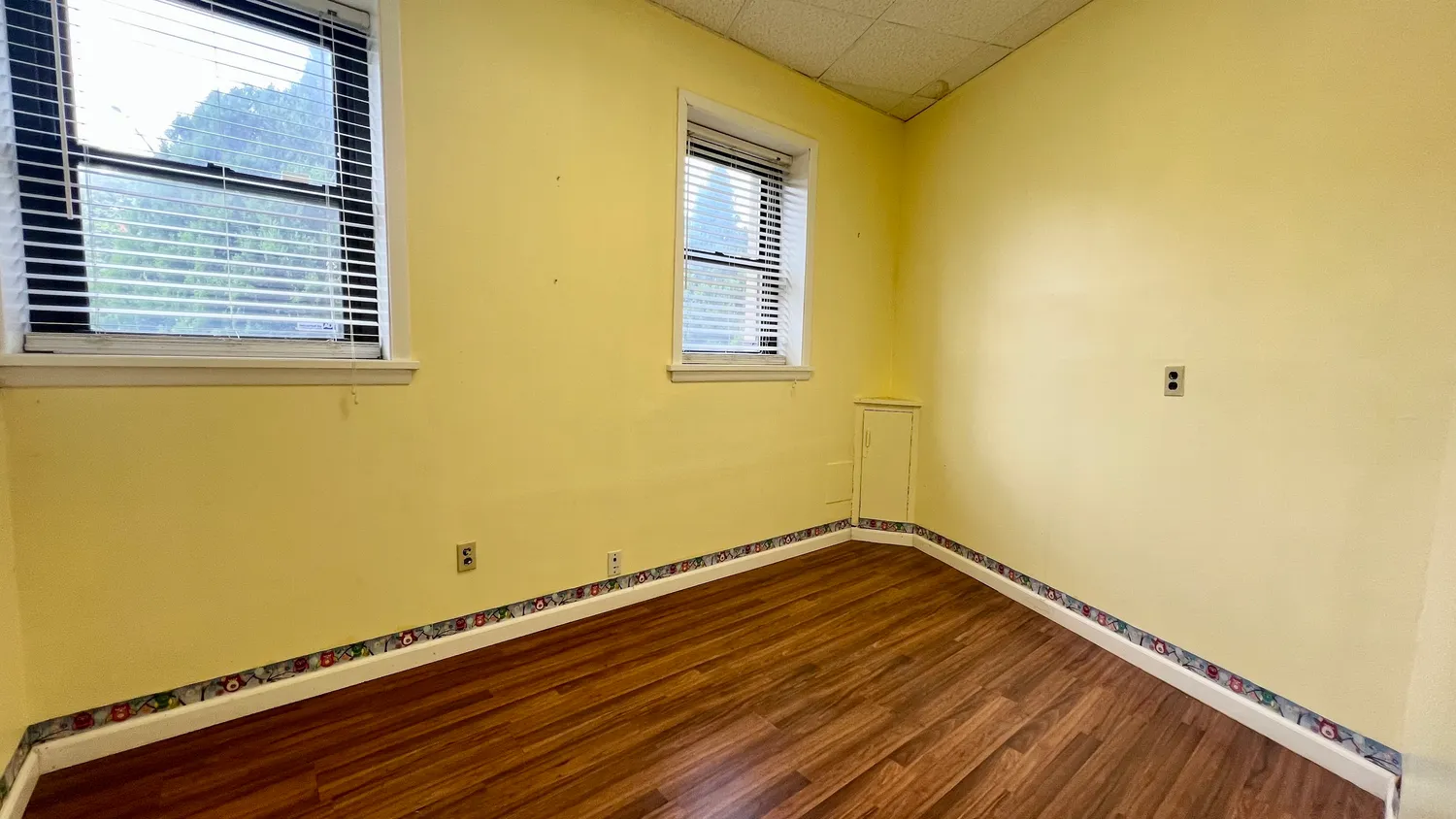 $1,600 | 29 Glen Cove Avenue, Unit 102, Glen Cove, NY 11542
