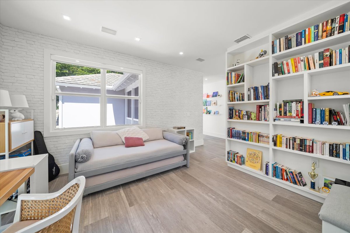 5700 Southwest 86th Street Miami, FL 33143 - Photo 53 of 73