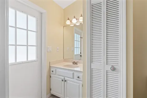 $1,190,000 | 1320 Spanish Lace Lane, Vero Beach, FL 32963