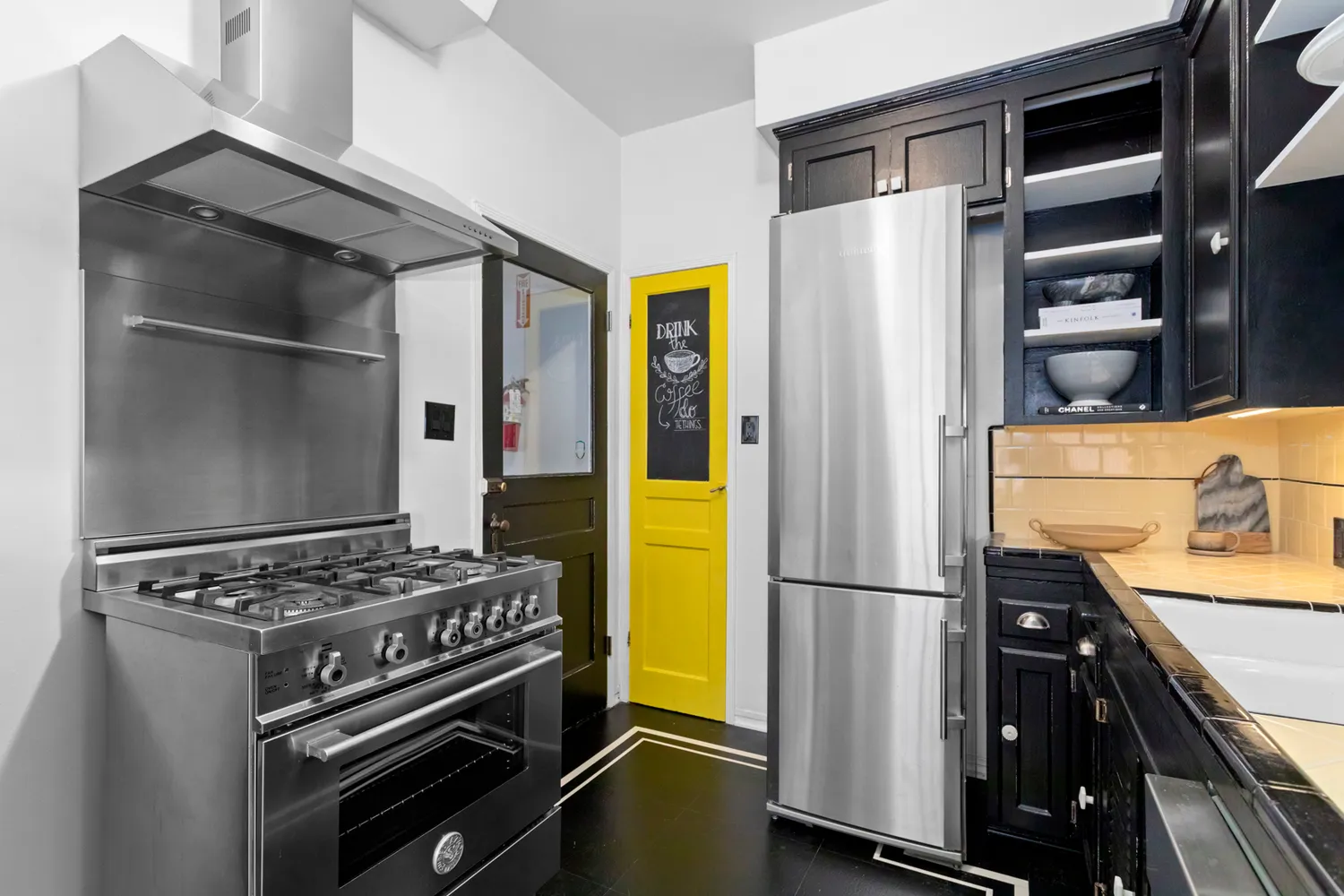 $749,000 | 3348 James M Wood Boulevard, Unit 10, Los Angeles, CA 90006