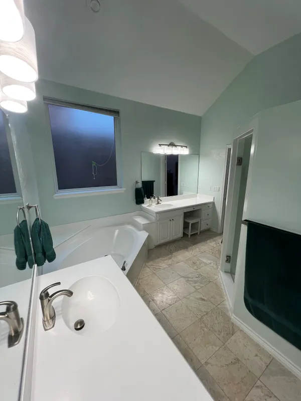 Contact Agent | 2105 Leeds Drive, Plano, TX 75025