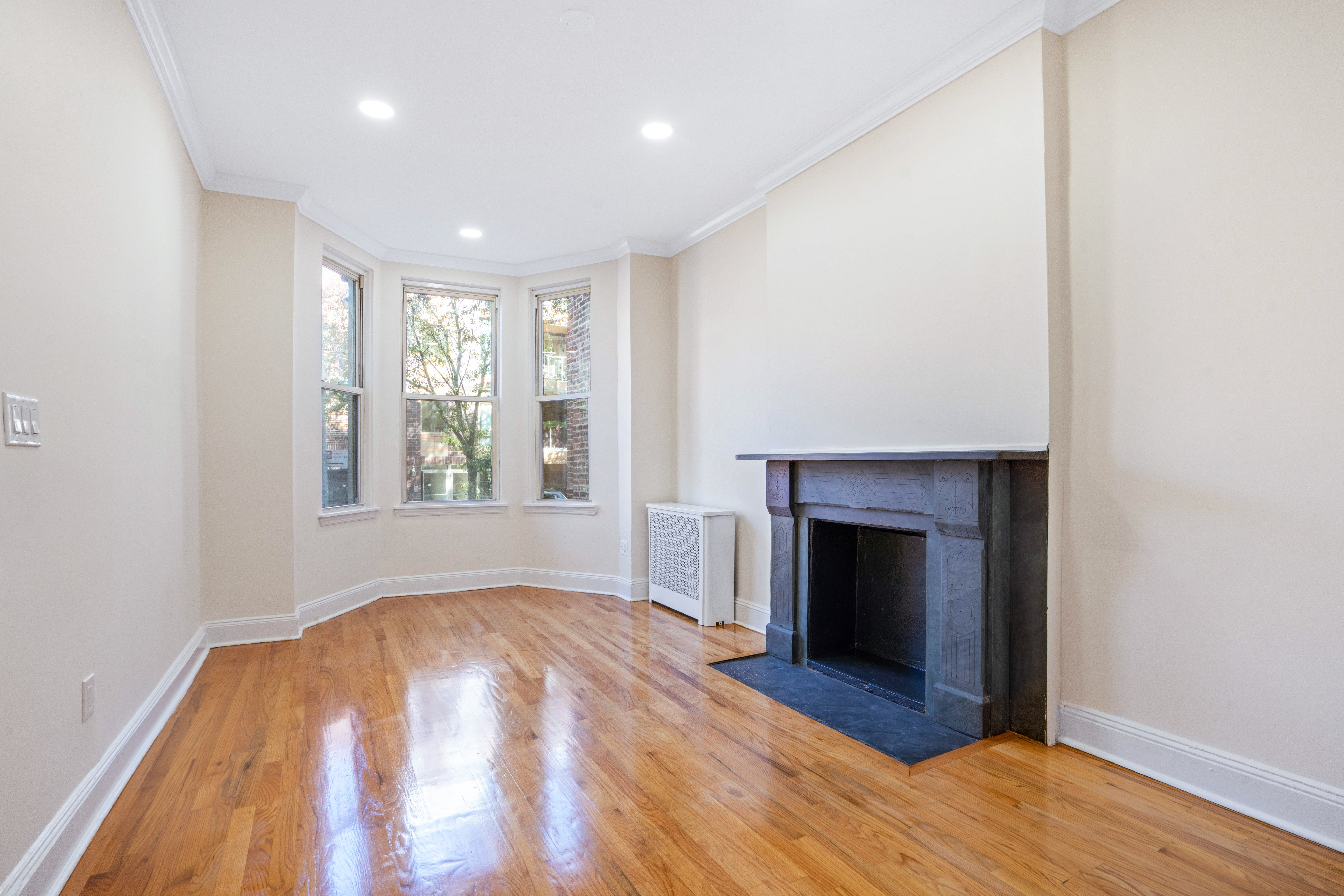 554 11th Street Brooklyn, NY 11215 - Photo 2 of 20