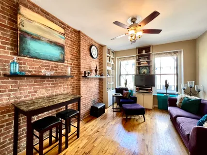$3,400 | 438 West 49th Street, Unit 2D | Hell's Kitchen